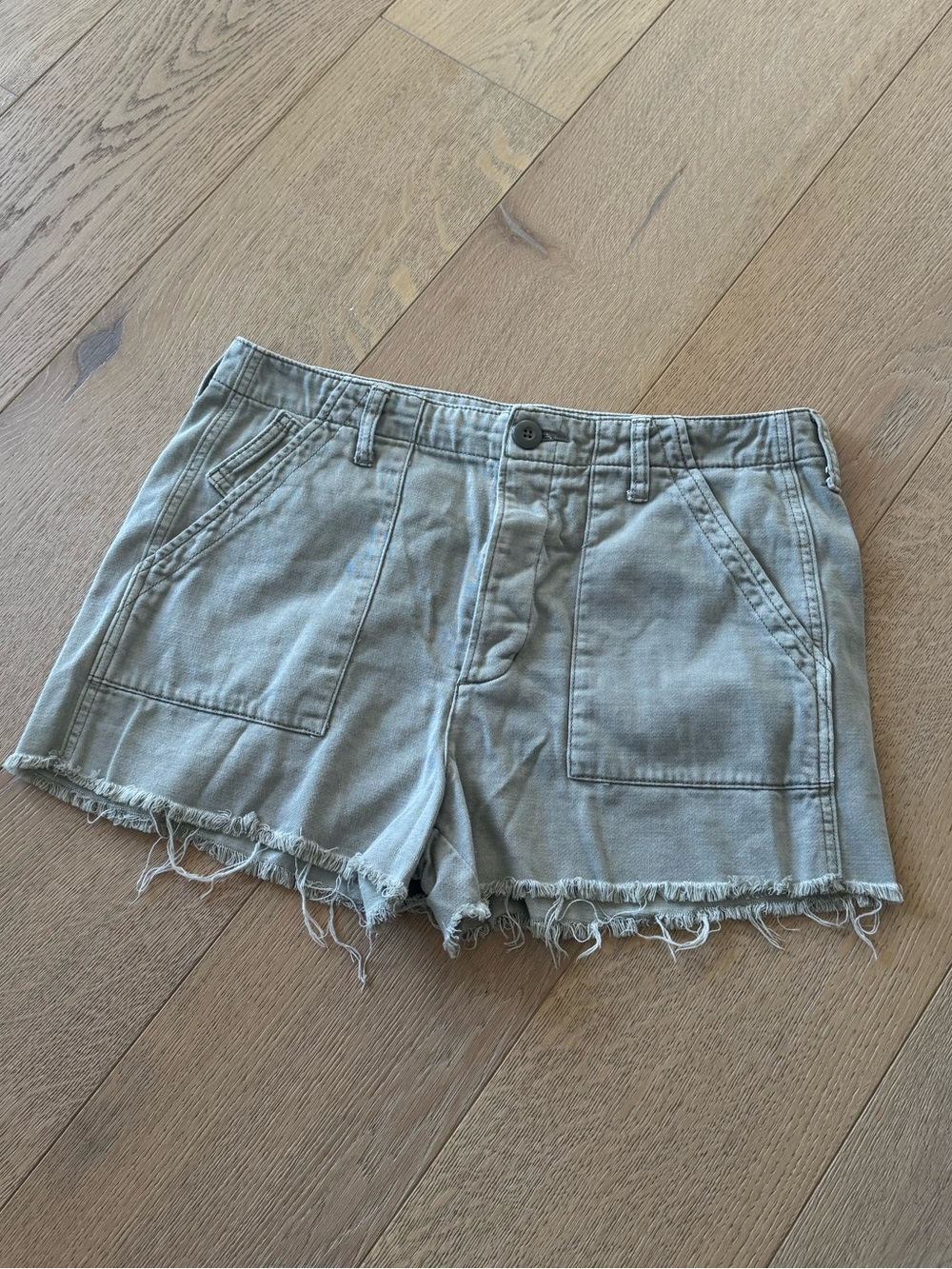 American Eagle High Waisted Utility Shorts Light Green Size 12